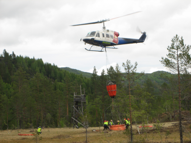 Fra øvelse av skogbranntropper i Heddal i 2011