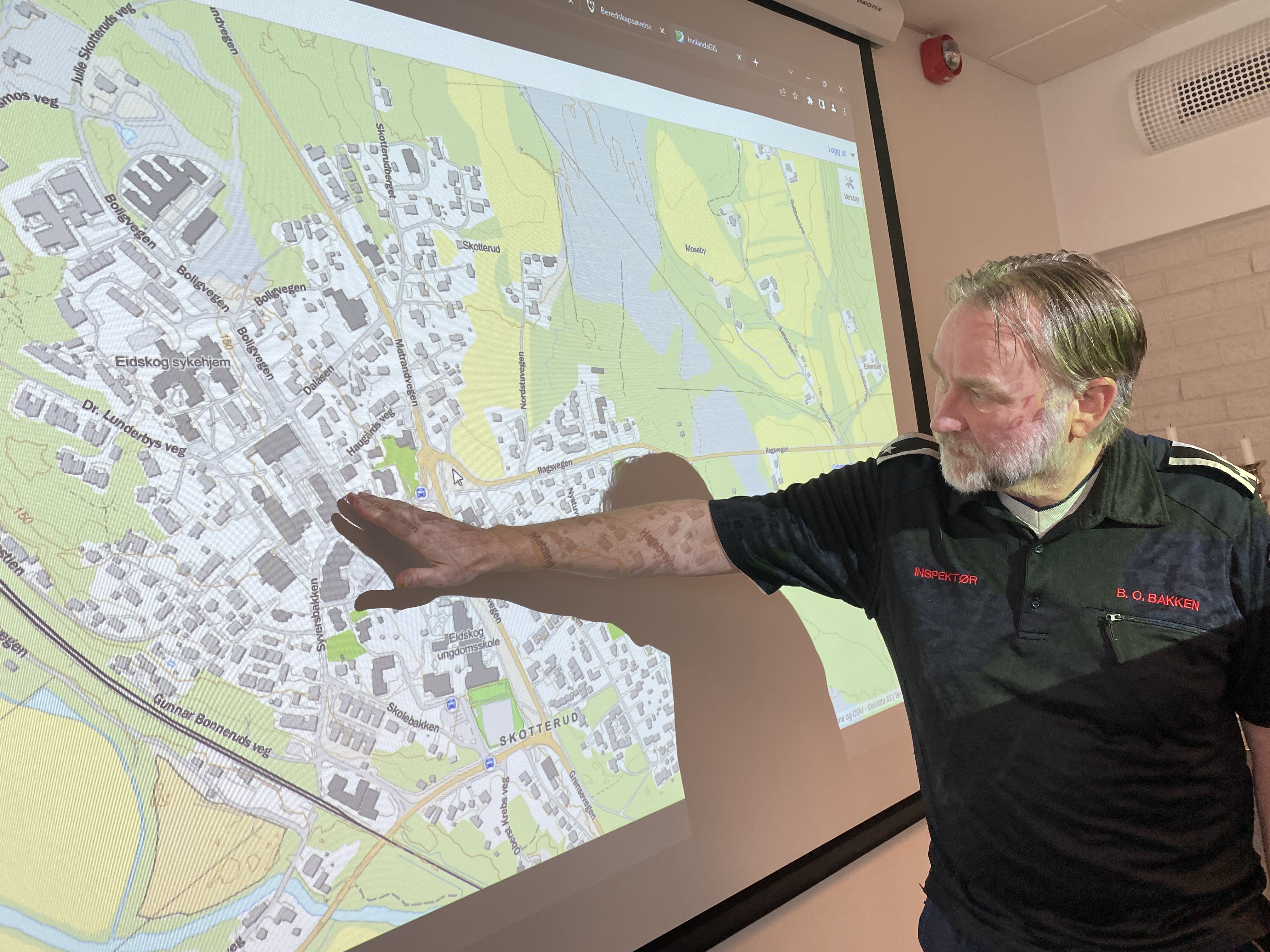 Branningeniør Bjørn Olav Bakken fra Glåmdal Brannvesen IKS