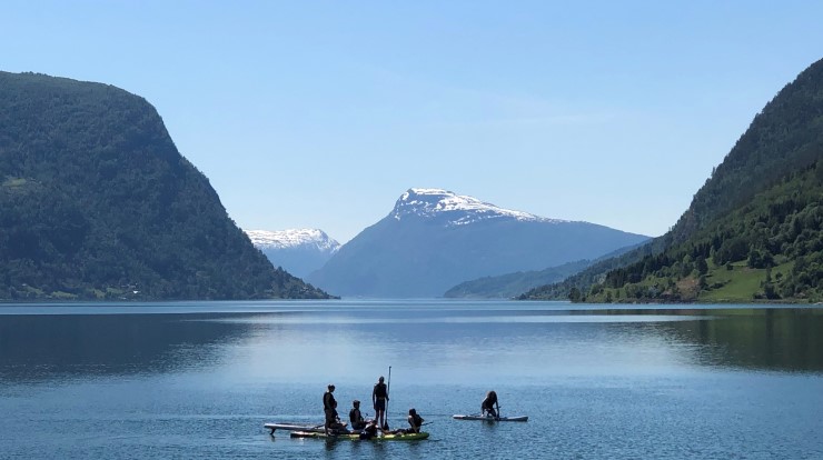 Statsforvaltaren har fått i oppdrag å starte verneprosess for Sognefjorden. Verdas djupaste og lengste isfrie fjord har unike kvalitetar som skal bli teke vare på for framtidige generasjonar. Ferdsel og friluftsliv vil fortsette som før. 