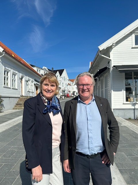 Ordfører og statsforvalter i Lillesand