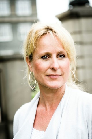 Randi Oppermann Moe. Randi Oppermann Moe.
