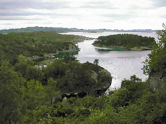 Mot kveld i Rossmorkvågen. Foto: Per Kristian Austbø Mot kveld i Rossmorkvågen. Foto: Per Kristian Austbø